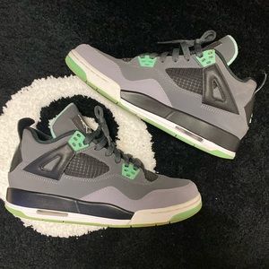 Jordan 4 “Green Glow” 6Y